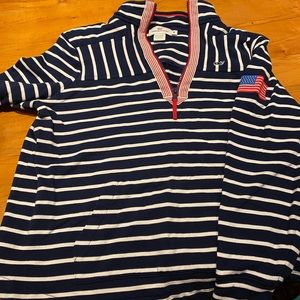 Vineyard Vines Terry 1/4 zip Pullover - size medium